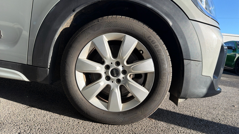 MINI Countryman 1.5 Cooper S E Classic ALL4 PHEV 5dr Auto Hatchback